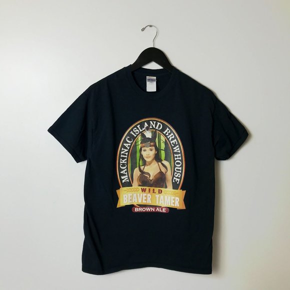00s Vintage Mackinac Island Brewhouse T Shirt Craft Beer Beaver Tamer Girl M - Picture 7 of 10